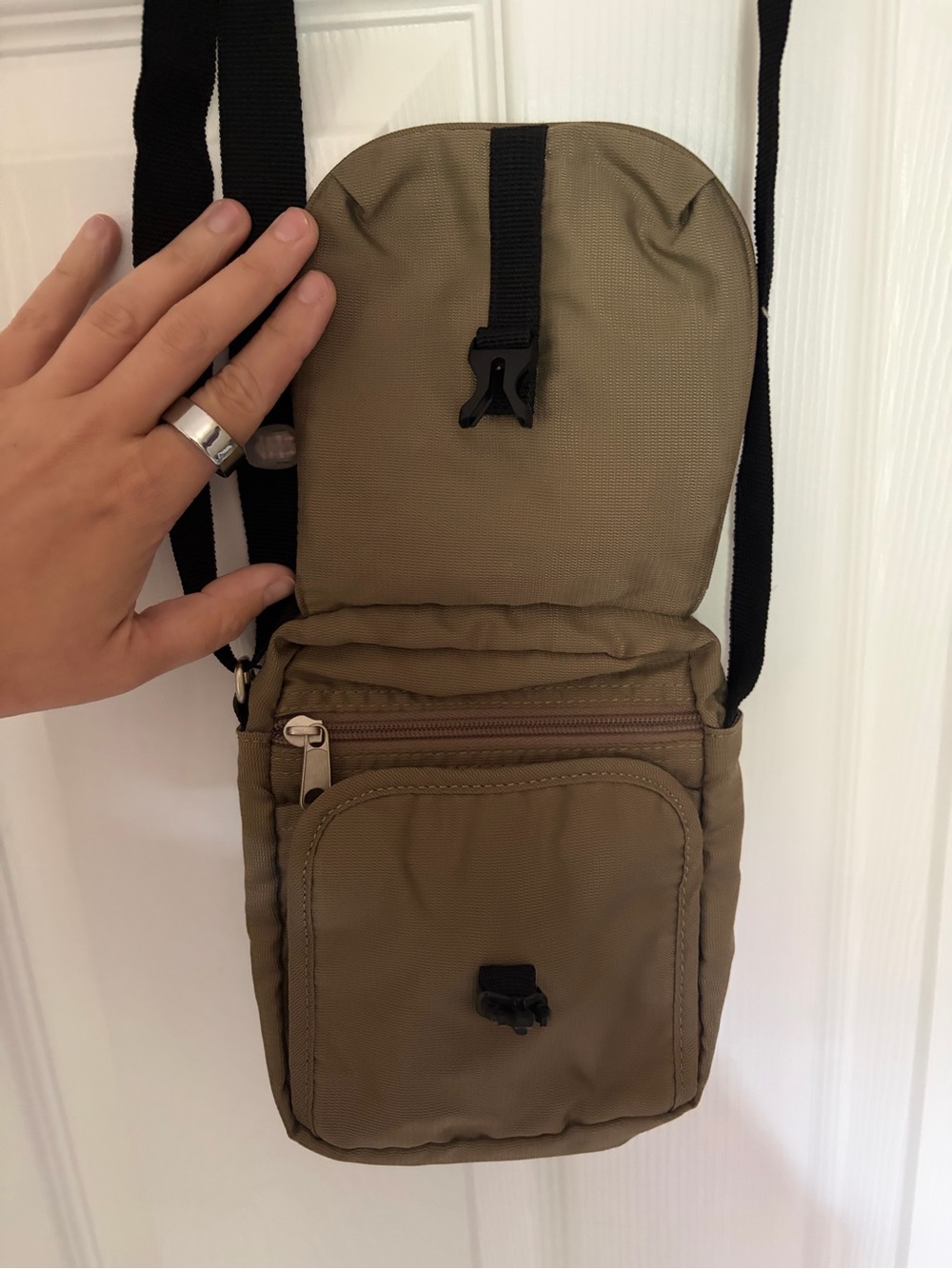 eBags Terrace Mini Bag - Picture 3 of 5